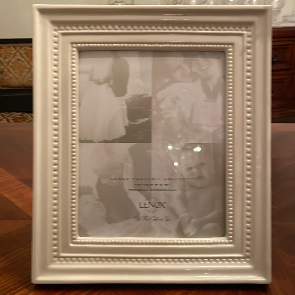 “Lenox” Picture Frame (04)